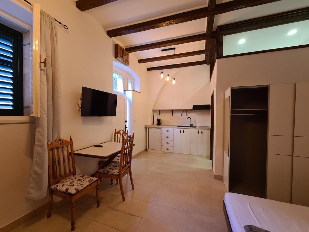 Ferienwohnung Mistique Šibenik Exterior foto